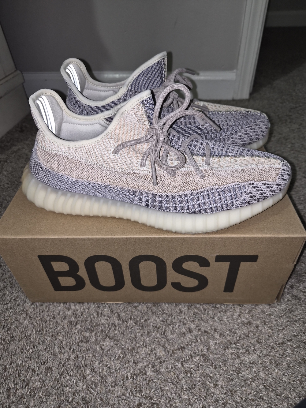 Yeezy Boost 350 V2 Ashpearl